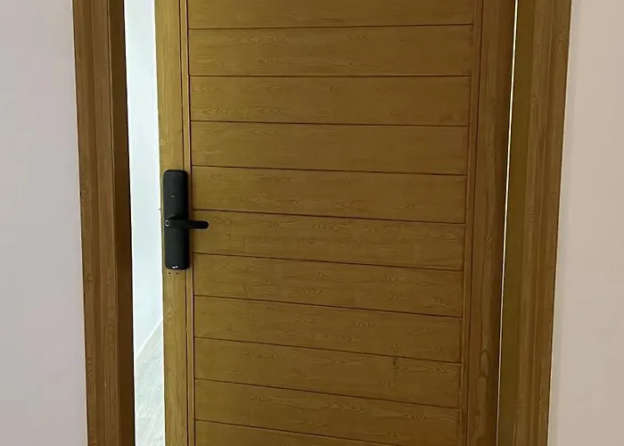 شقه غرفه وصالة بوصول ذاتي 404